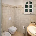 Appartement In With Pool Sensano
